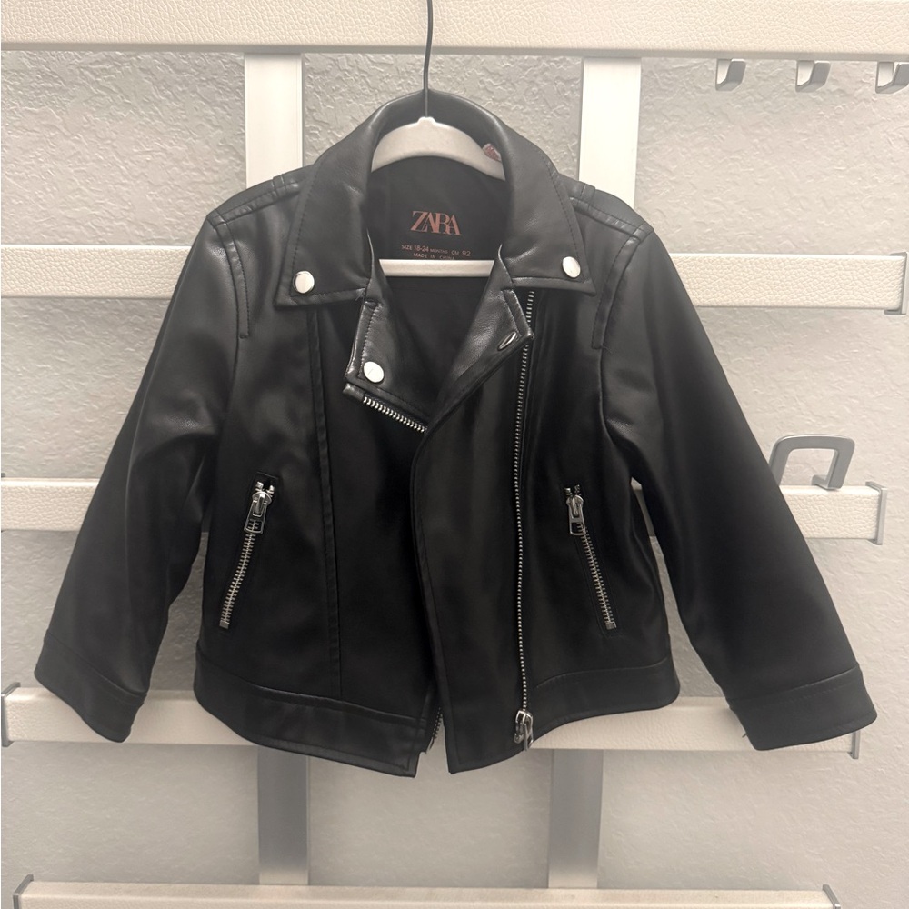 Zara Baby Girl Black Faux Leather-Style Jacket Sz 18-24 months